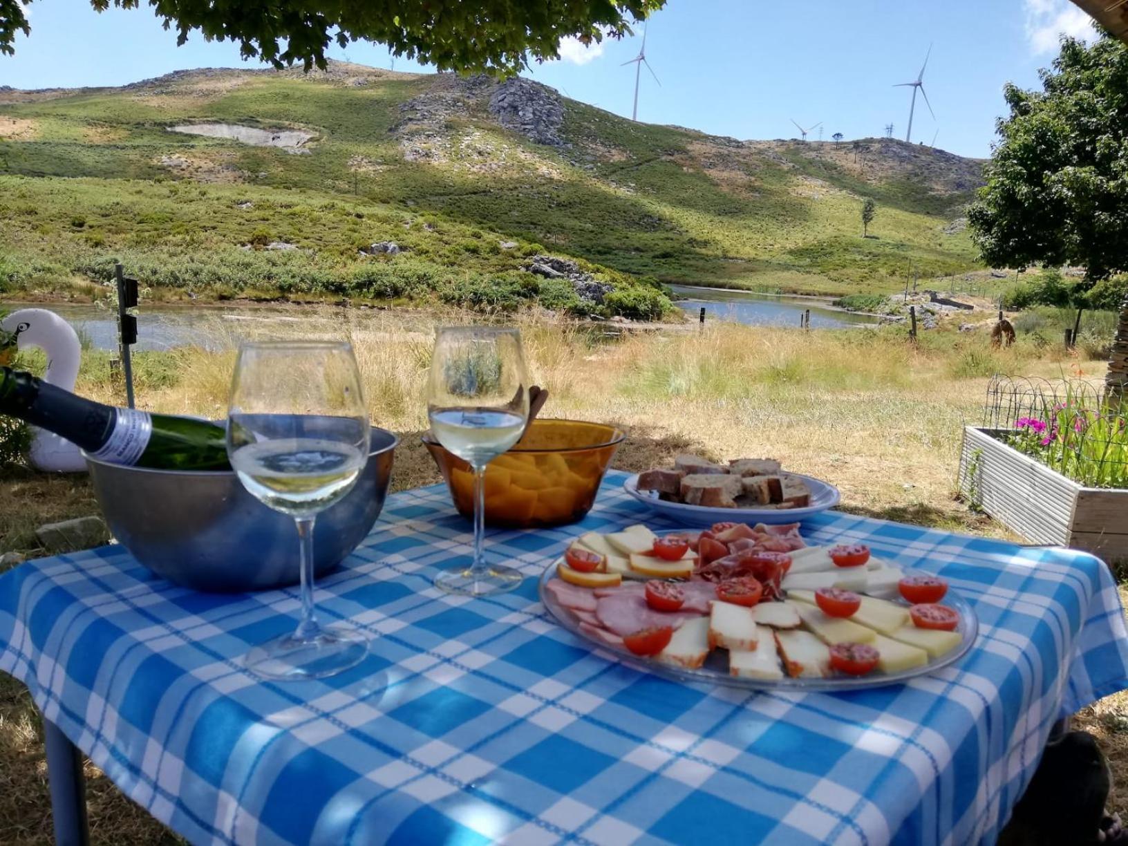Lago Da Garca Guesthouse 사오페드로도술 외부 사진